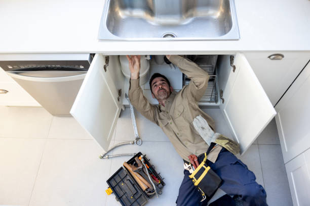Best Emergency Plumber  in Vista Santa Rosa, CA